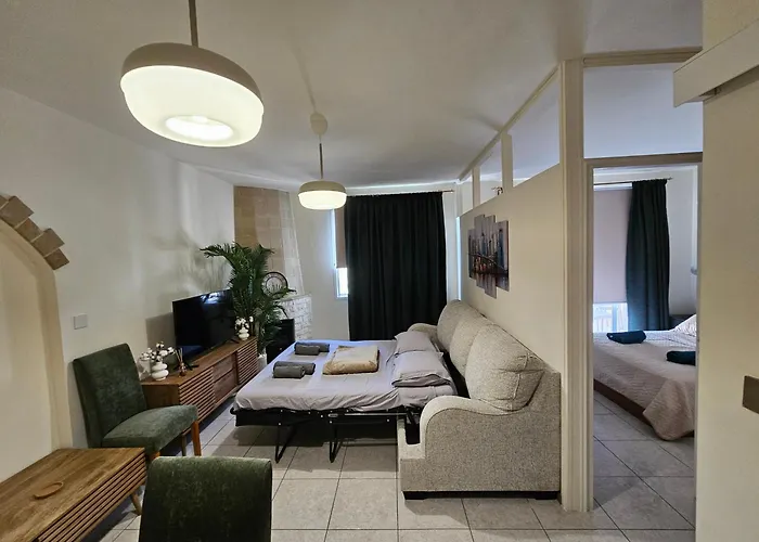 Rooms By Emmelia Group